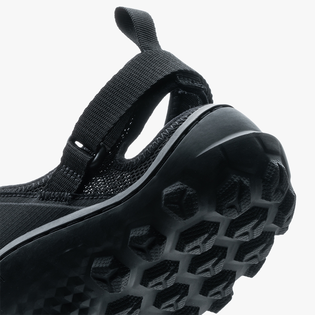 Vivobarefoot Tracker Sandal Outdoor Obsidian | 871EKVHAX